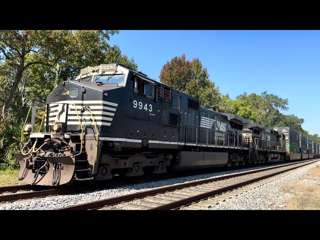 スズラン/4 Norfolk Southern C44-9W 9943 Leads NS 29F Near Downtown Jax - YouTube