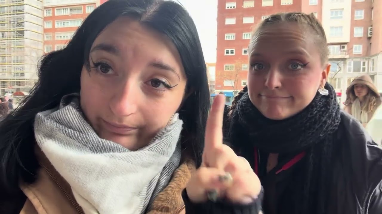 MALENITA CONOCIÓ A LEIRE? - Lovas de viaje en España🇪🇸