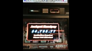 Huge Handpay Jackpot - VooDoo Vixens Progressive Jackpot Win!