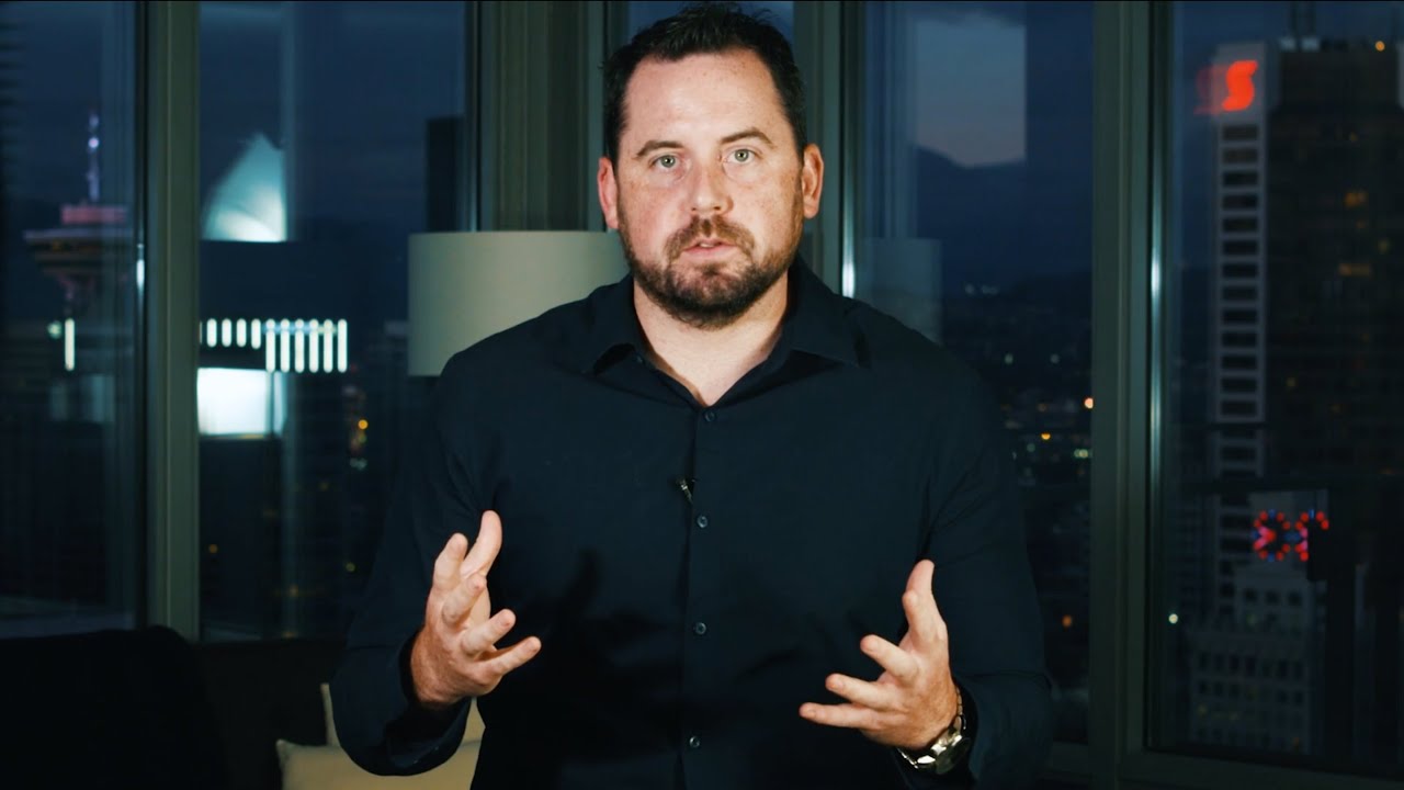 How To Bet Like A Pro With Inplaylive