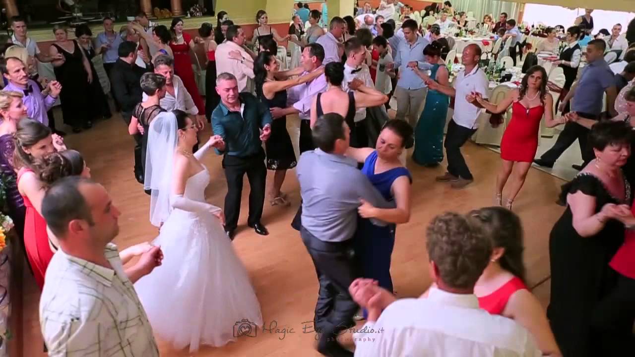 Formatia Tristar Torino & www.magiceyestudio.it Hora Iunie 2015