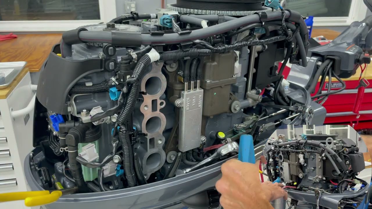 Yamaha F30 Outboard: Intake, Throttle Body, Fuel Injection VST Removal, teardown & Reinstall Guide