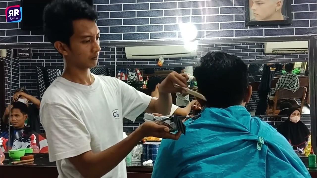 Pangkas Rambut Terkenal di Bekasi: Menemukan Gaya Rambut yang Sesuai dengan Kepribadian Anda