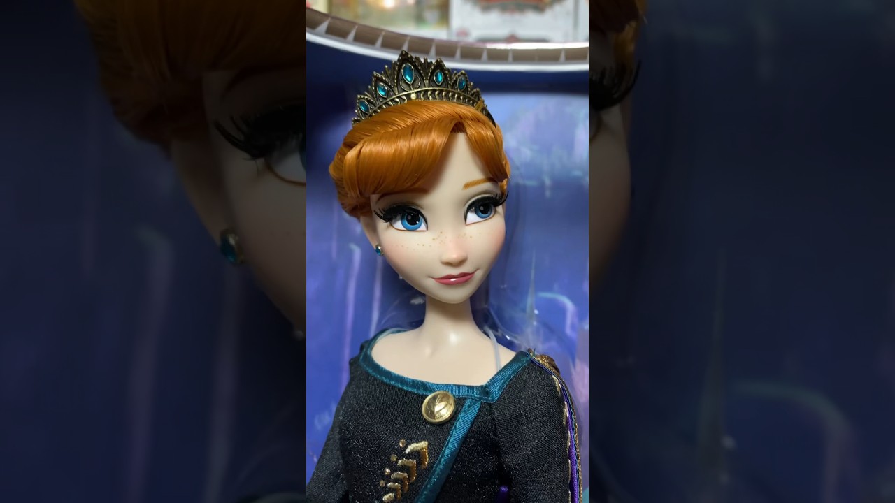 🍂Queen Anna🍂 Disney Frozen 2 Limited Edition Doll! 