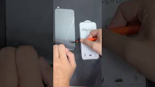 Blades leave? Won't mark its prime!​​ #iphone #screenprotector #temperedglass  #apple