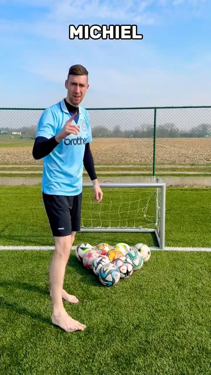 Bowling Football Challenge ??