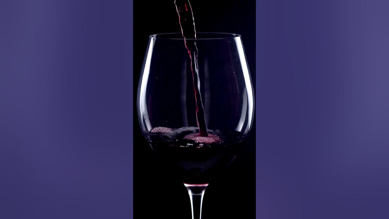 The sound of filling the glass🍷🍺#glass #pouring #sound #drink #voice