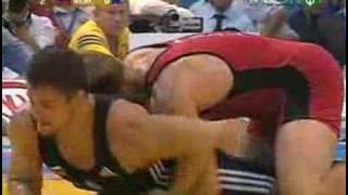 Vering Claims First-Ever Worlds Medal