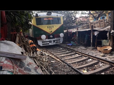 Active Train Tracks Near Me Kolkata Shantytown Along Active Rail Tracks Youtube