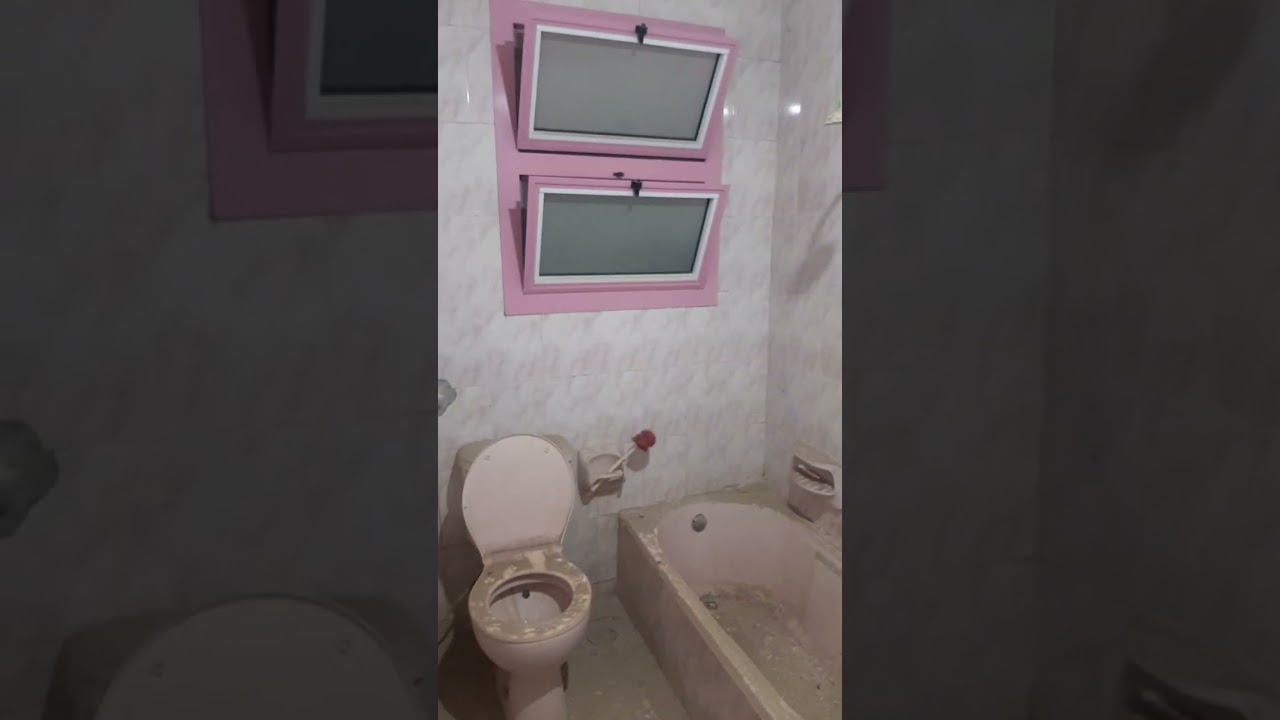 منزل للبيع في شارع القويري متفرع من شارع الهانوفيل الريسي العجمي اسكندريه كامل العدادات لتواصل فون