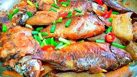 Cá Diếc Kho Chuối Xanh Thơm Ngon Hết Sạch Nồi Cơm