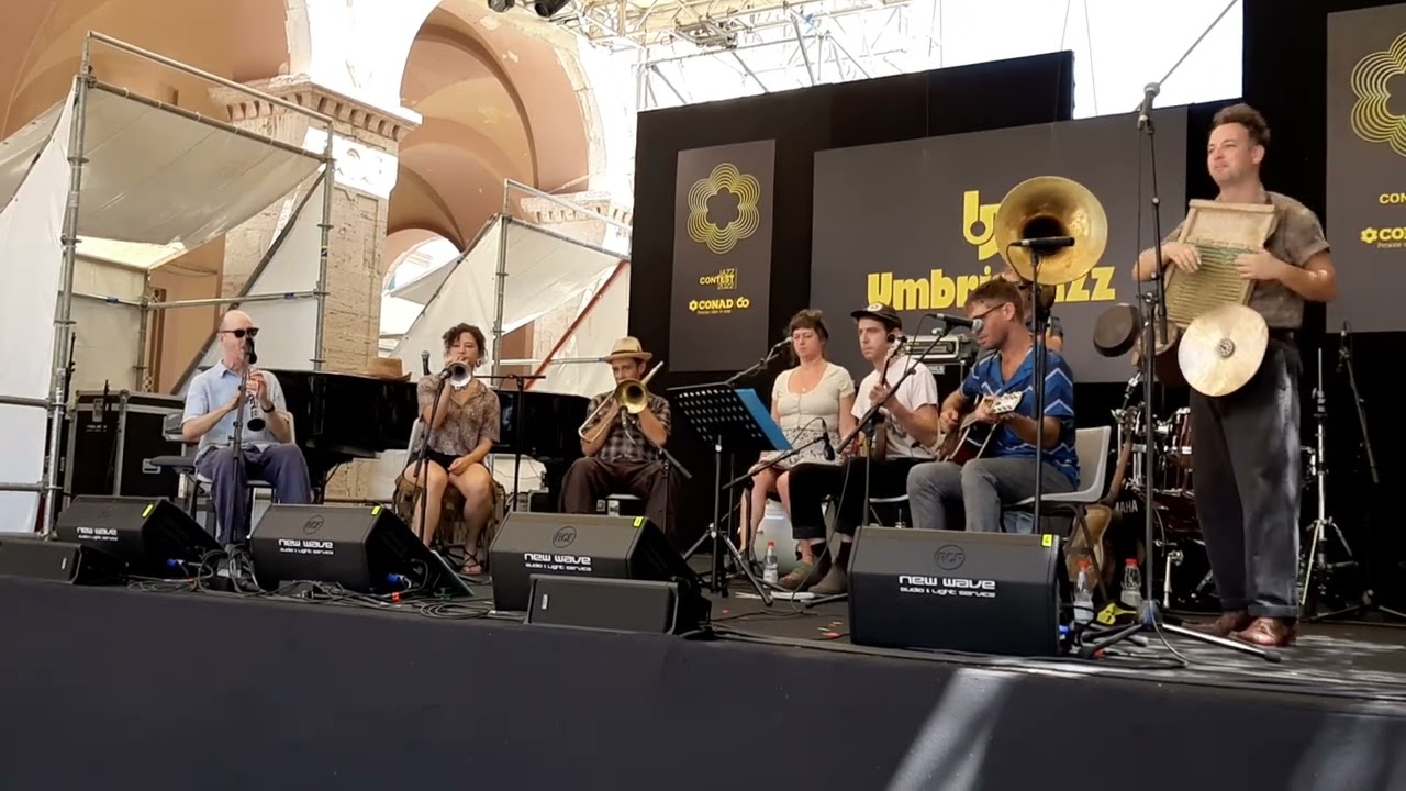 Tuba Skinny Six Feet Down. Perugia, Umbria Jazz, 10. 07. 2022. YouTube