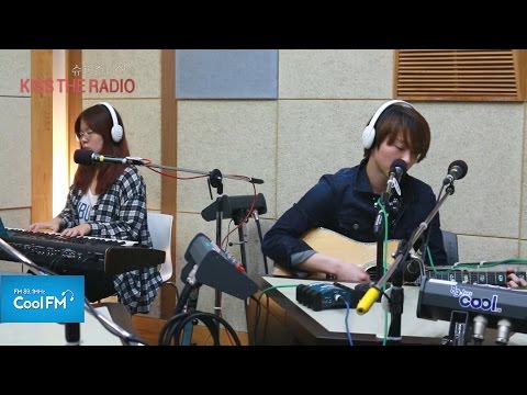 로열파이럿츠 '안아줘' 라이브 LIVE /151025[슈퍼주니어의 키스 더 라디오]