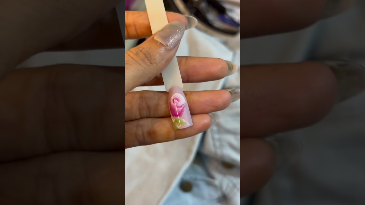 One stroke nail art 
