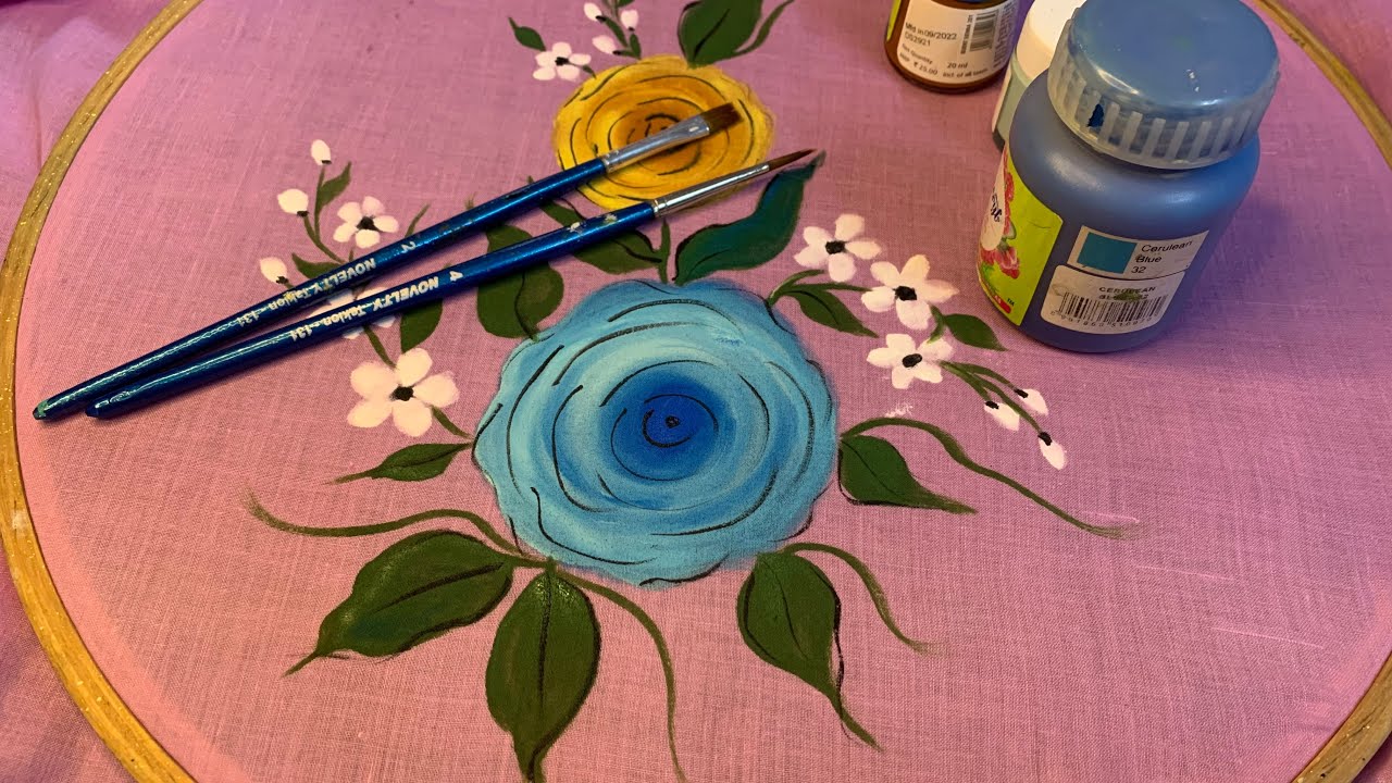 Learn free hand painting of rose flowers on fabric || paint a beautiful bunch of rose flowers 