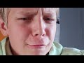 schreibt alle happy Birthday für Silas in die Kommentare