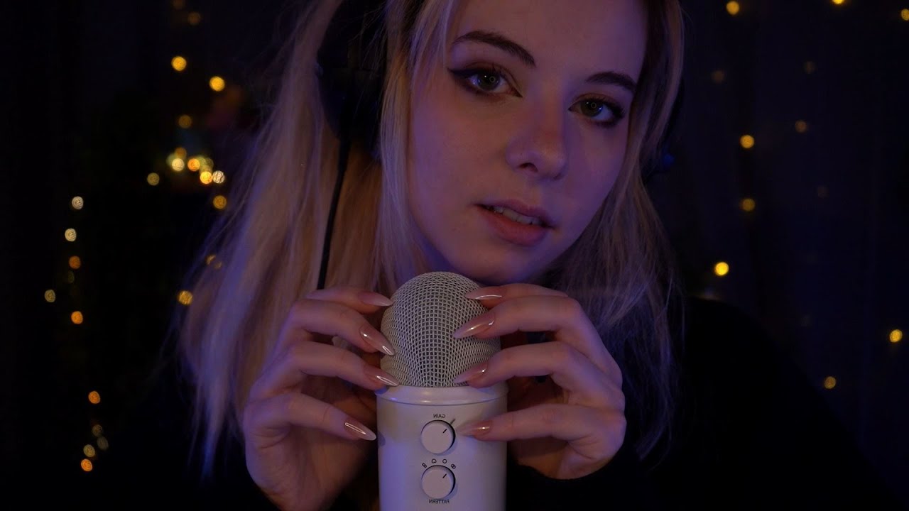ASMR | Bilingual Trigger Words & Mic Scratching - whispered, clicky, close up