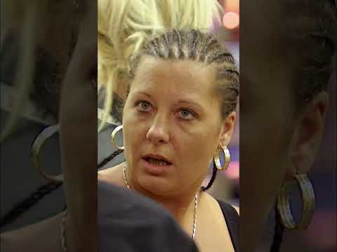 ¡El probador de ropa es una caja de sorpresas! Verás lo que pasa...| Bromas