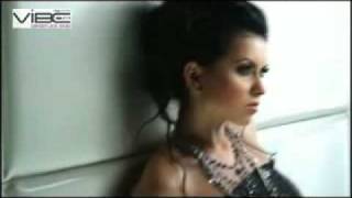 Video thumbnail of "Inna - Hot"