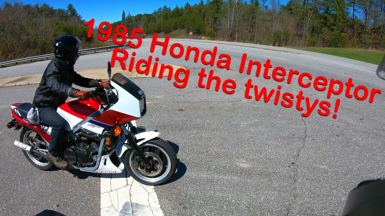 1985 Honda Interceptor riding the twistys! - YouTube