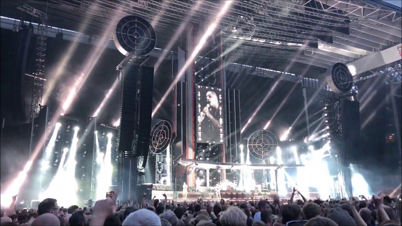 Rammstein - Ausländer (Live in Copenhagen 19.06.2019) - YouTube