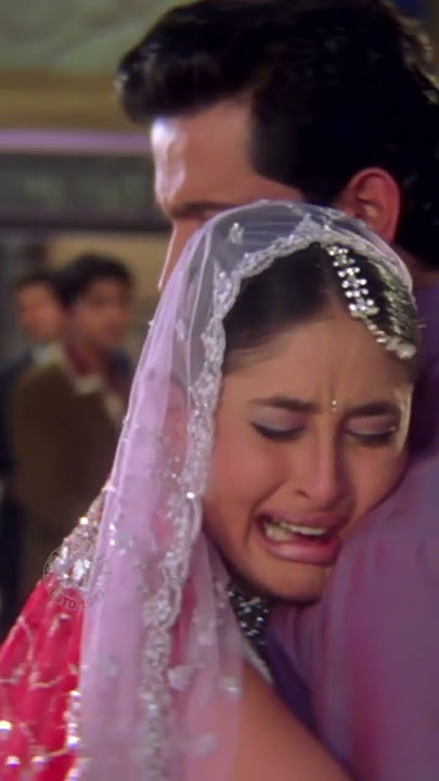 Kareena Kapoor Slaps Hrithik Roshan | Mein Prem Ki Deewani Hoon #kareenakapoorkhan #hrithikroshan