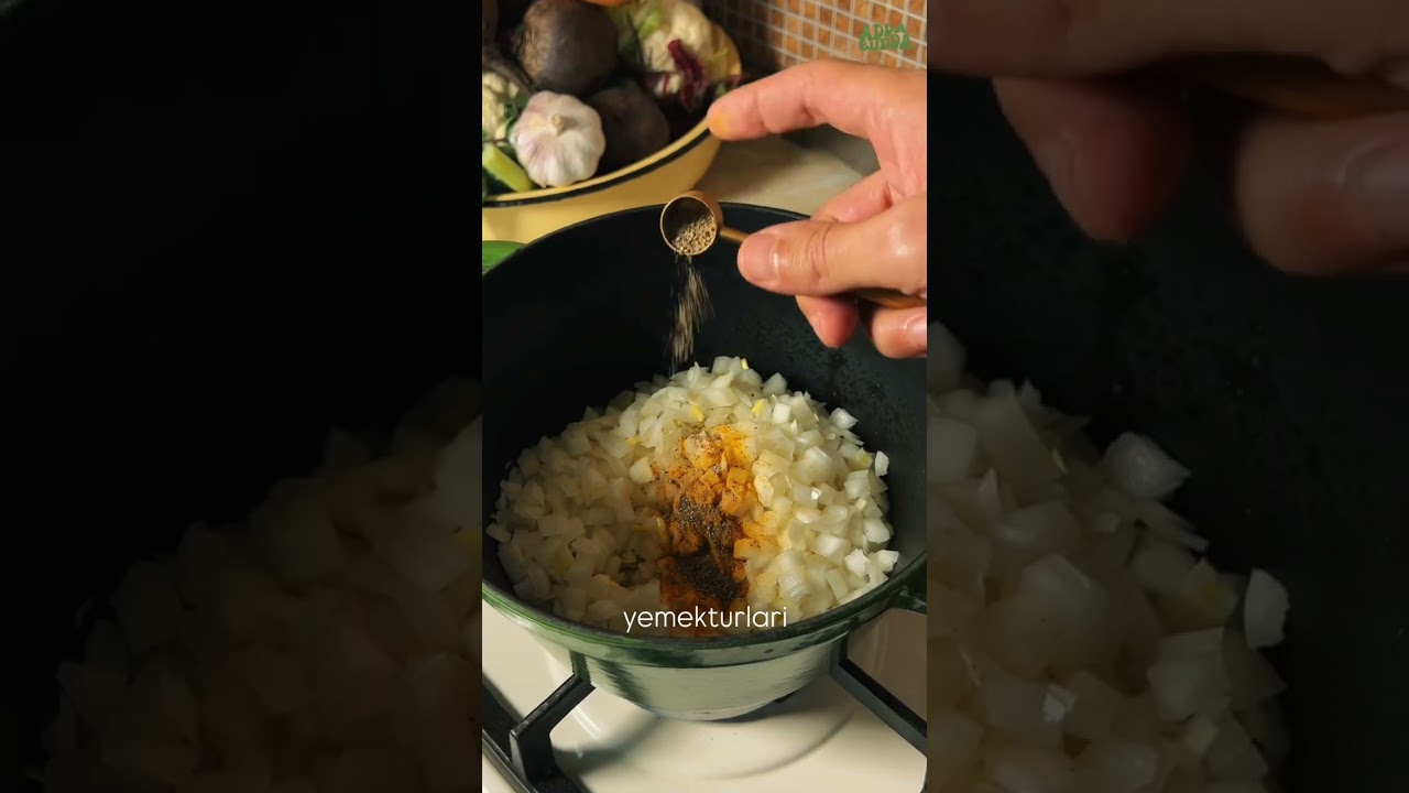 Bakılılar, Diqqət Edin! Soğan Bozbaşı 🥣 Бакинский Луковый Бозбаш 🥣 Traditional Baku Onion Soup Bakılılar, Diqqət Edin! Soğan Bozbaşı 🥣 Бакинский Луковый Бозбаш 🥣 Traditional Baku Onion Soup