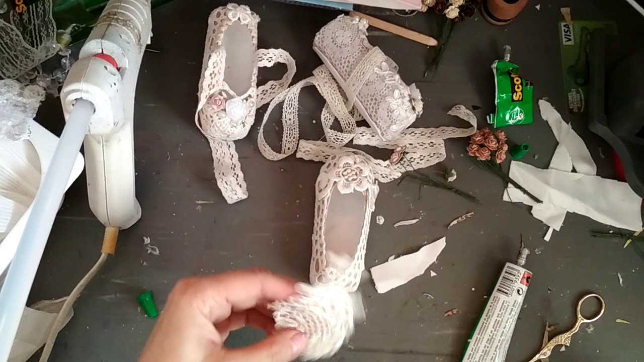 How to decorate ballet slippers  from toilet paper rolls