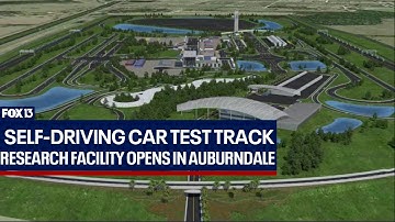 Self-driving car test track opens in Florida