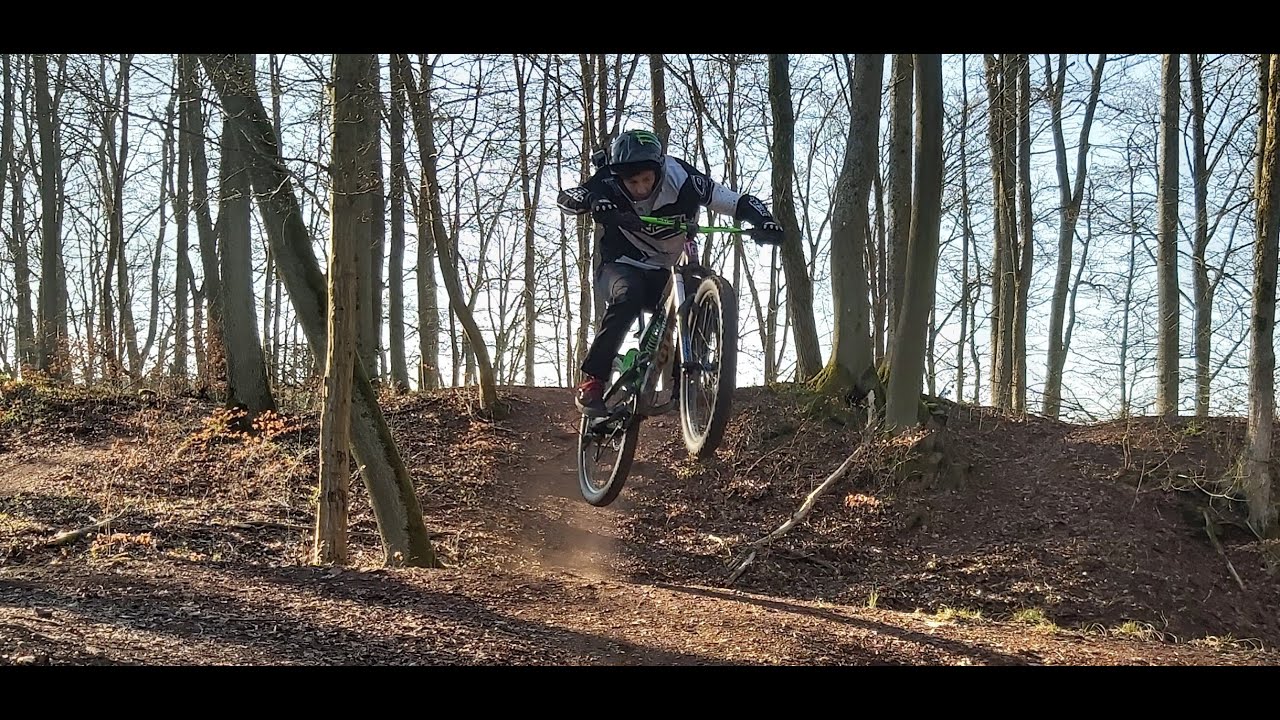 Donsbacher Bombenlöcher #2