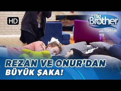 Big Brother Rezan ve Onur'dan Arsel'e Köpüklü Şaka!