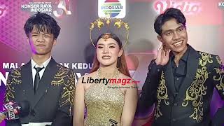 Respons Eby Disinggung Afan \u0026 Sridevi Soal Couplenya Tidak di Sampingnya 