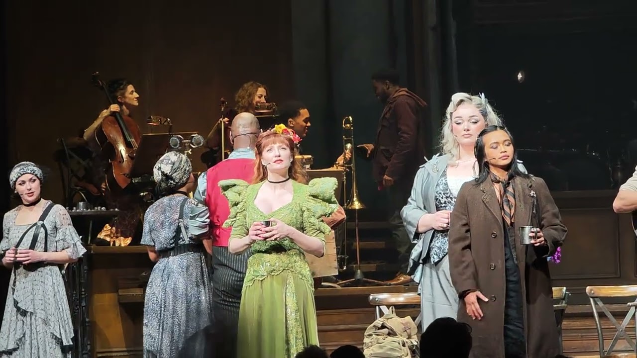 Hadestown Lyric Theatre evening show (13/12/25) Curtain call