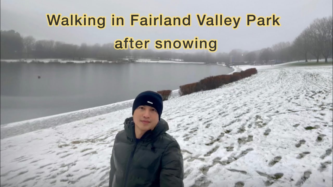 Walking in Fairland Valley Park, Stevenage, after snowing