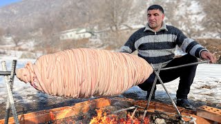 A Popular Dish in Azerbaijan made of Intestines and Lamb Meat! Life High in the Mountains