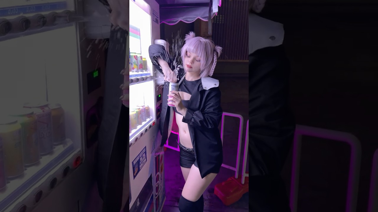 Nazuna can’t be more clumsy #cosplay