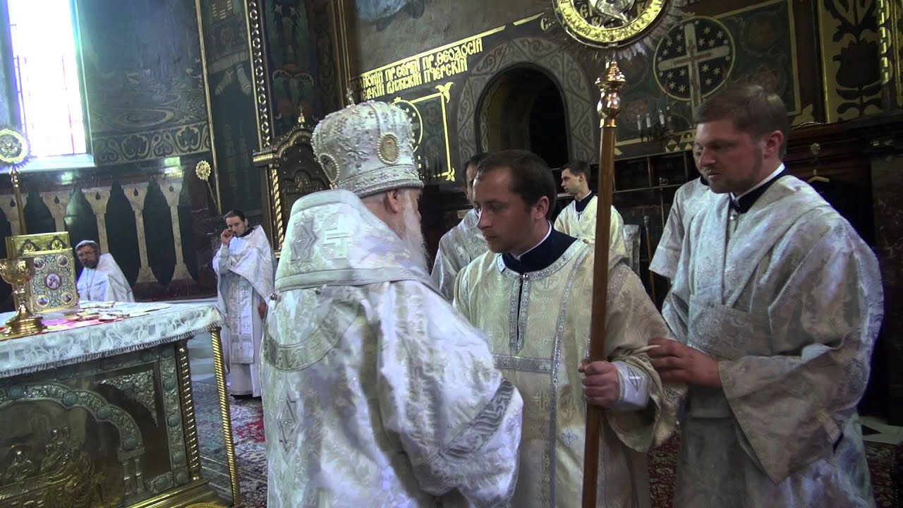 хіротонія в диякони