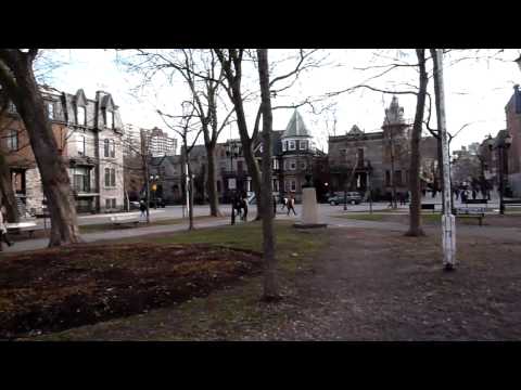 Parks in Montreal - Square Saint-Luis Park (Carr S...