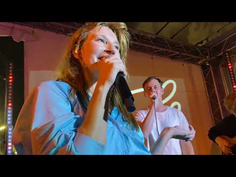 Обе две и Вадик Королёв - Не парень (акустика) @Union двор (18-08-22)