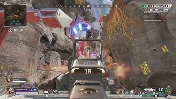 wrong place wrong time #apexlegends #gamer @mythrilgc