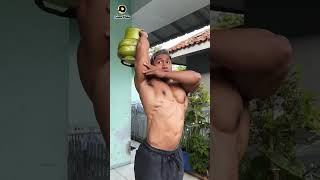 #video Latihan Tricep auto besar cuman dengan Tabung Gas 3kg !! ikuti cara nya , semoga bermanfaat screenshot 2