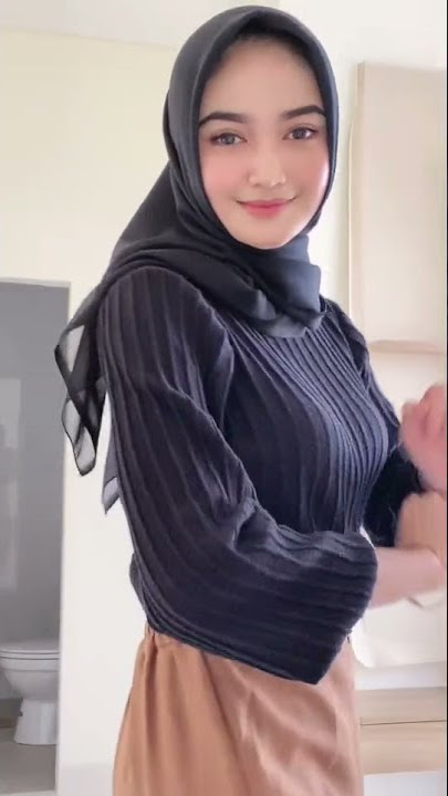 joget gadis berhijab #shorts #hijab