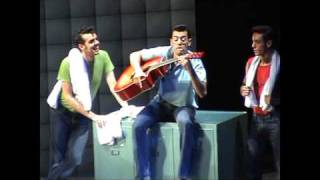 Video thumbnail of "Gustavo Rodriguez - Magicas notas Grease"