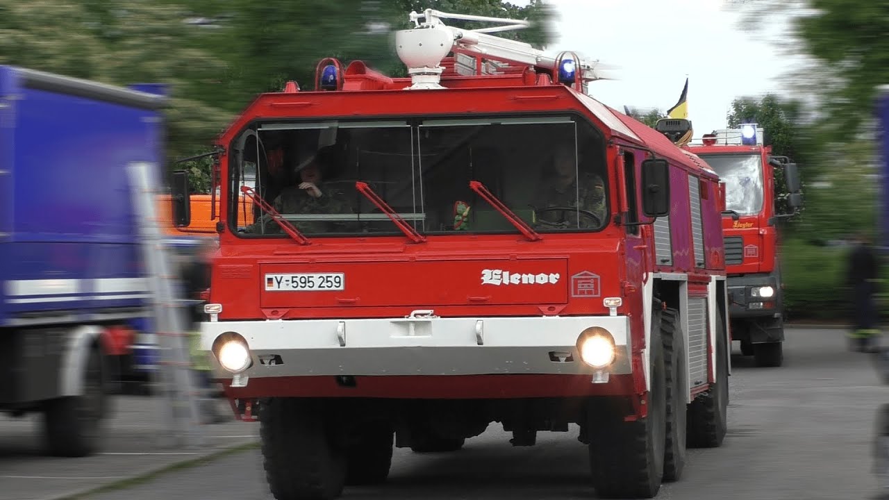[Hornkonzert] FlKfz Gebäudebrand+ FlKfz 3500+ Geräterüstfahrzeug Militärfeuerwehr TrübPl Putlos