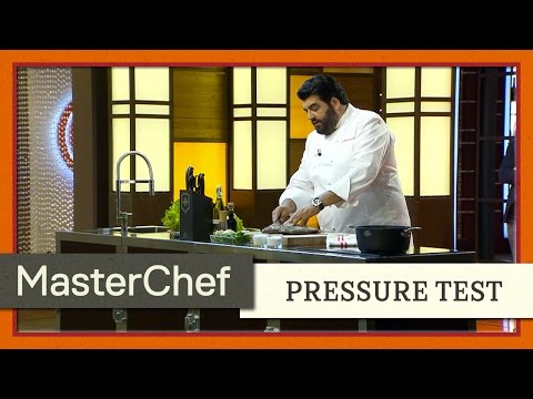 Chef Antonino ai fornelli di MasterChef Italia 5