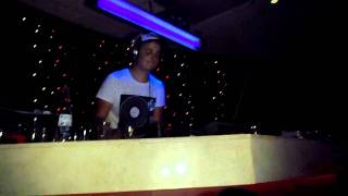 Diskid Live Dondisko Tuesdays 16082011