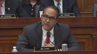 Representative Hurd questions Mueller
