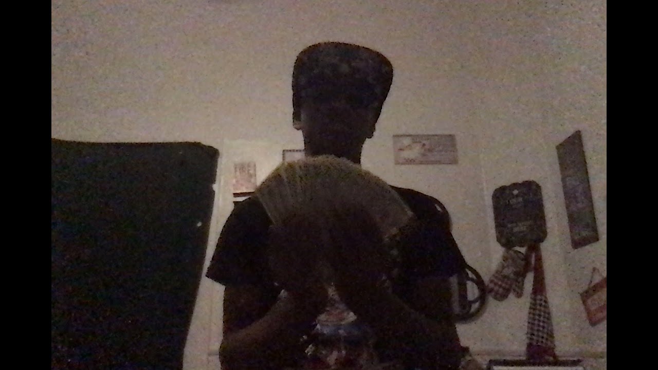 How broke people flex