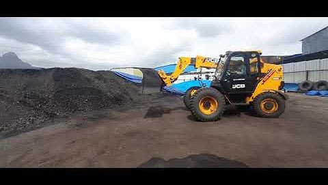 JCB 530-70 Telehander - Loading Stockpiled Coal onto Dumper Trucks