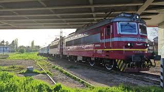 БВ 4632 От Пловдив за Русе Разпределителна с 44065,44062 пристига на гара Казанлък